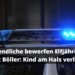 jugendliche bewerfen kind mit böller 11 jähriger am hals verletzt